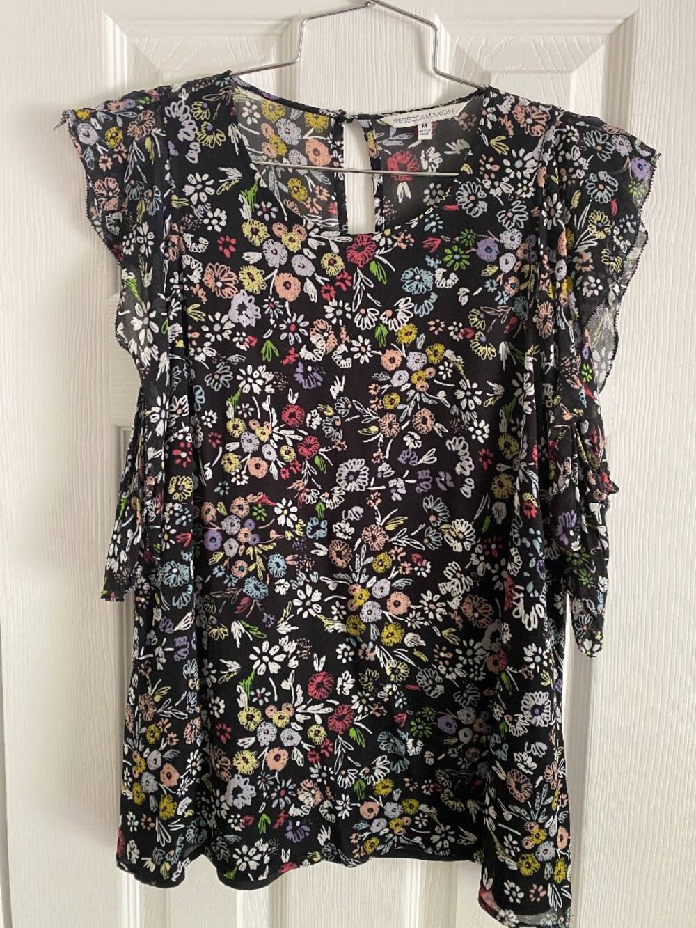 Rebecca Minkoff floral cap sleeve top, size M